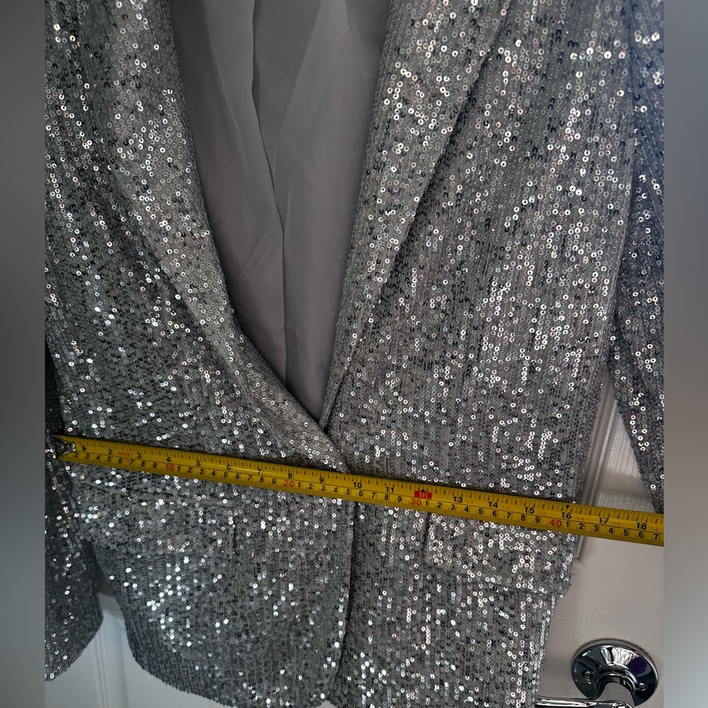 SO Sparkling Silver Sequin Blazer - Picture 8 of 10